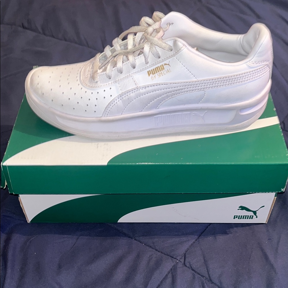 Puma White and Gold Sneakers
